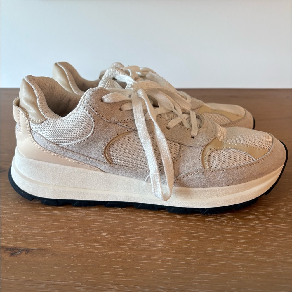 H&M Beige Sneakers